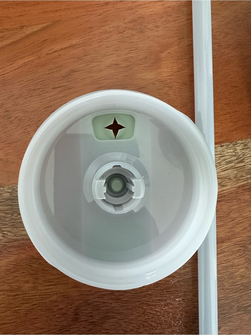 Stanley Travel Tumbler 30oz with Straw - Picture 2 of 5